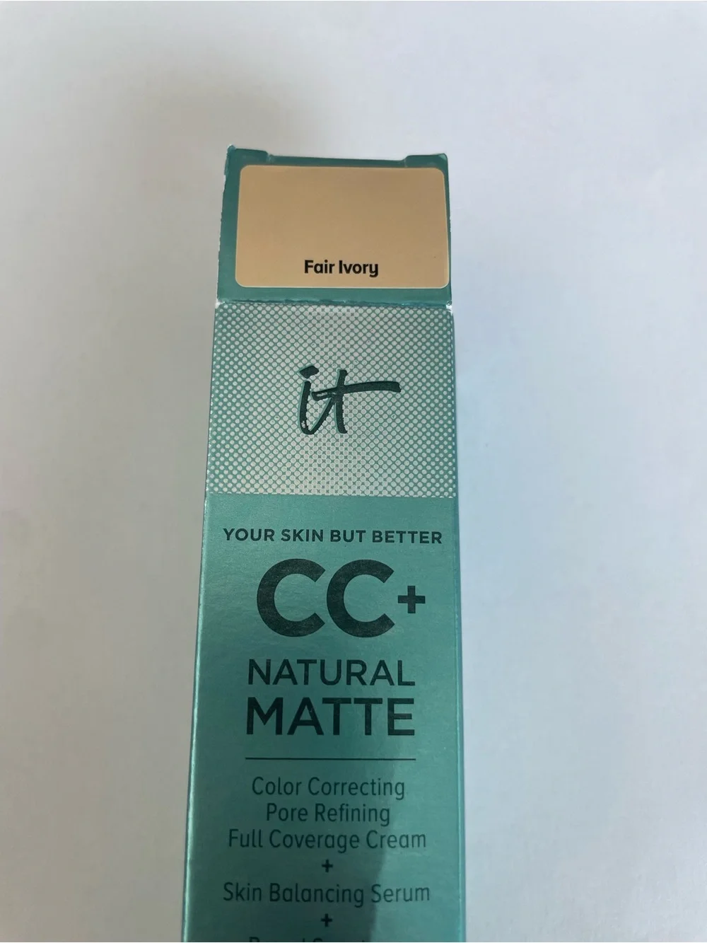 It Cosmetics FAIR IVORY Your Skin But Better 1.08 fl Oz CC+Natural Matte Cream